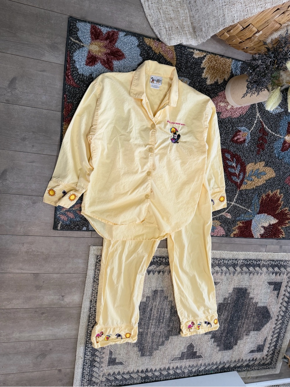 VTG 90s Disney World Mickey Mouse Embroidered Pajamas Set Women Small Cotton - Picture 5 of 16